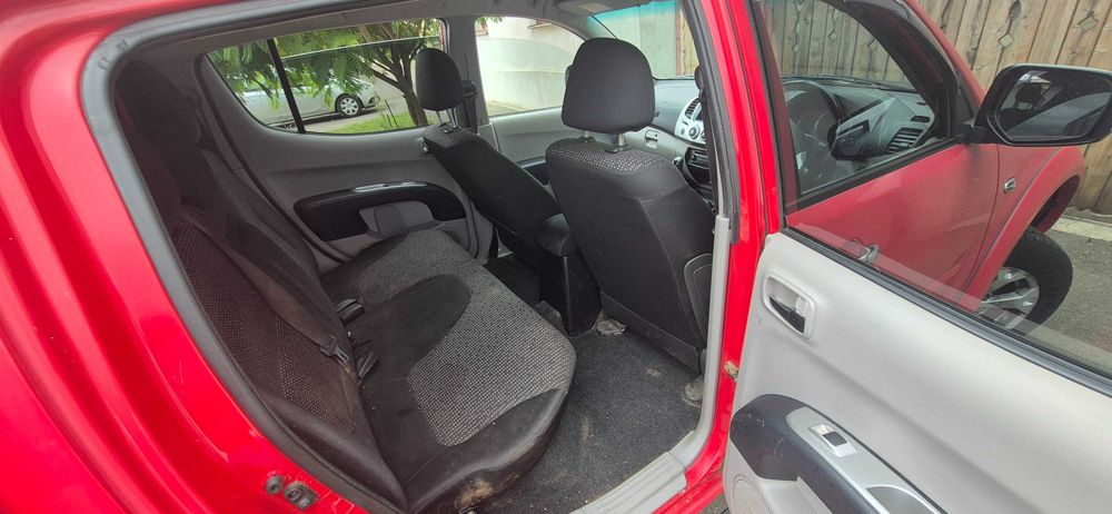 Mitsubishi TRITON GLX R 2.5 DI-D common rail 2012