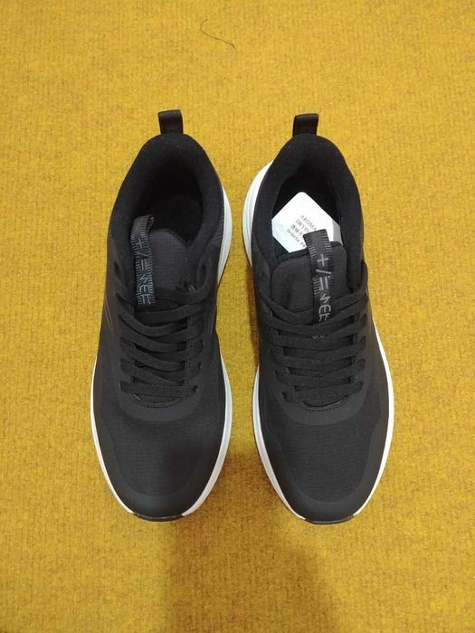 Новые Кроссовки (размер 41–42) Yangi Krossovkalar 41-42 o'lcham