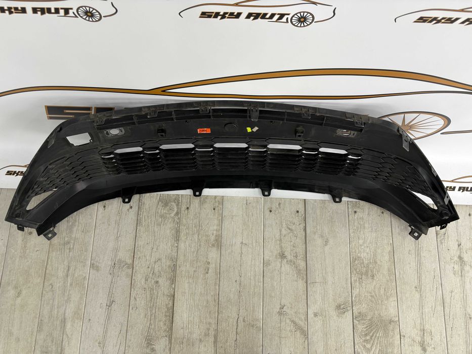 Grila centru bara fata Toyota C-HR facelift dupa 2019 cod 52129-F4110