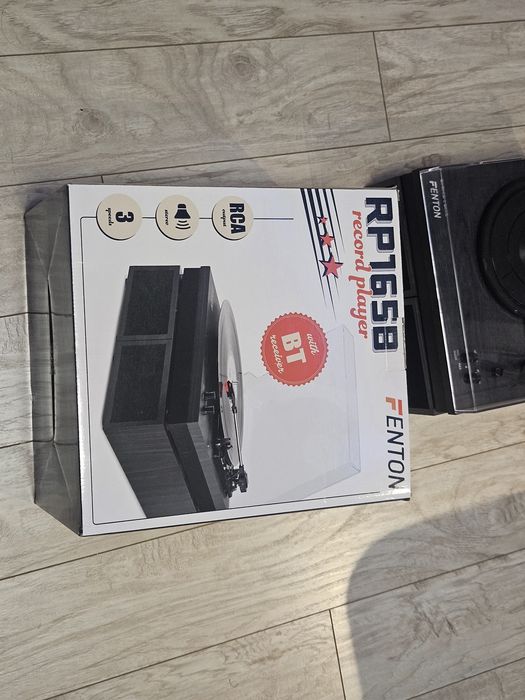 Pick-up Fentom Negru