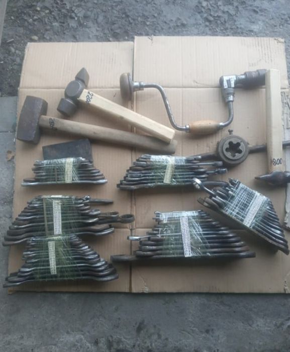 Продам  наборы  советские