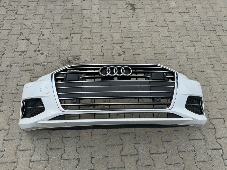 Оригинална Предна и Задна броня Решетка за Audi A6 C8 след 2019г