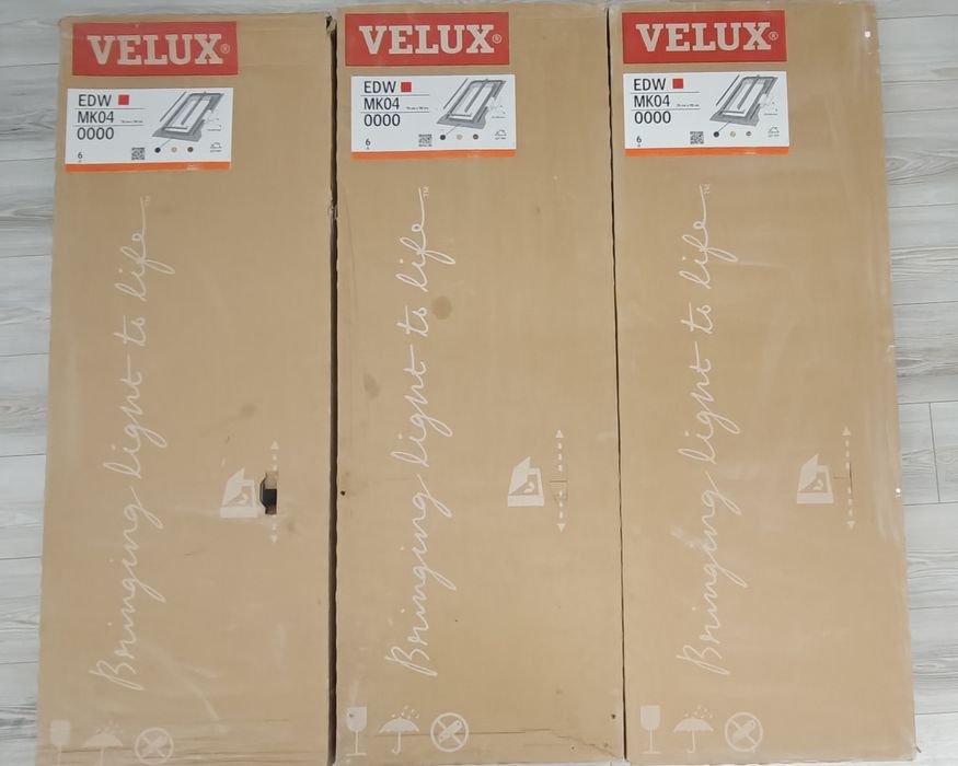 Vând 3  ferestre VELUX noi, complete nedesfăcute, 78x98 cm