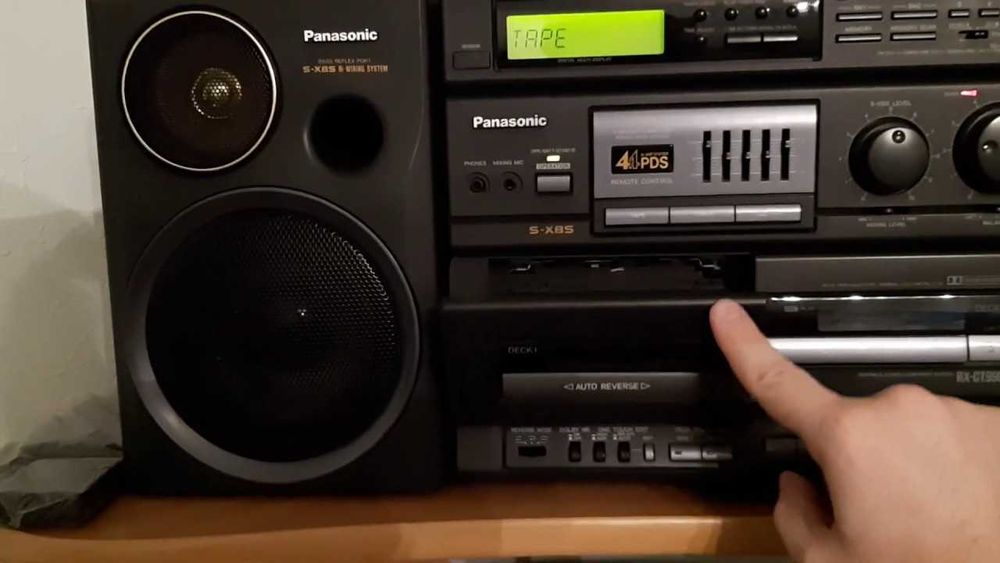 «Panasonic RX—CT990» и MW/FM Digital Radio CD player «DURABRAND CD—91»