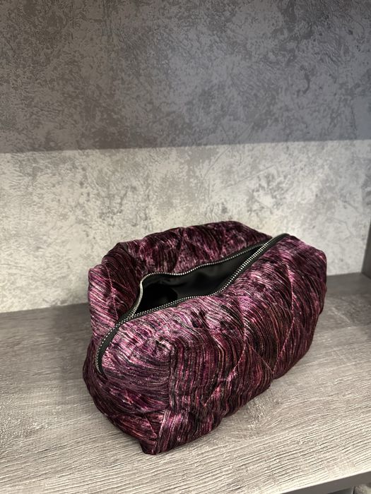 Стильные и вместительные косметички ручной работы.