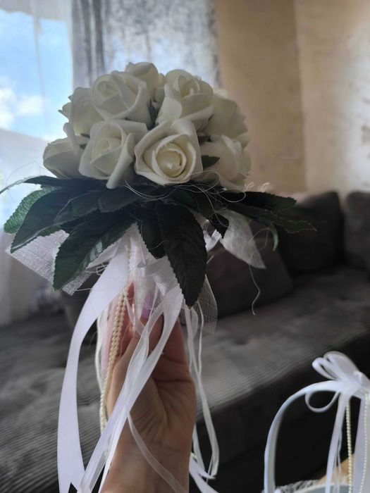 Аксесоари за сватба, цветчета, кошници,подаръци за гости,букети