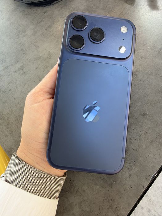 Iphone 17 pro 256 GB , utilizat 1 an