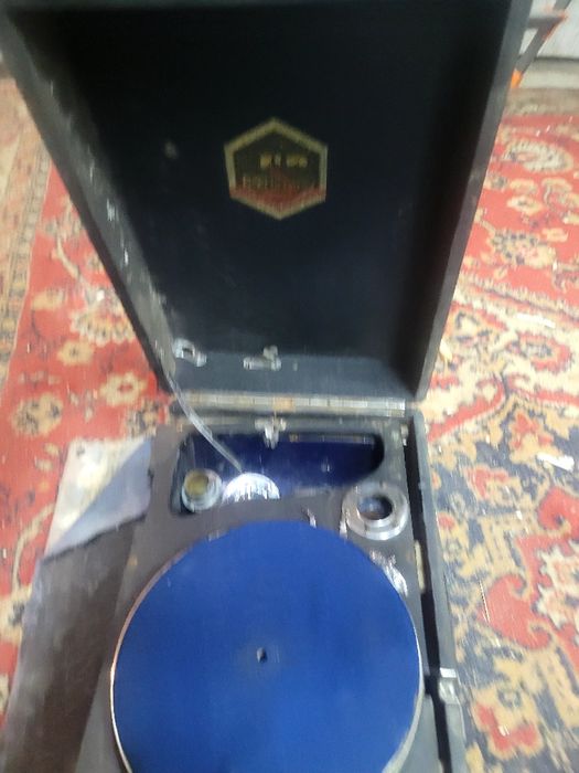 Патефон ссср хороши