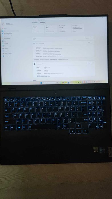 Lenovo Legion Pro 5 16IRX8 HDR 240 Hz 2560x1600 Intel i5 13500HX 16 gb ram RTX 4060 8 gb TGP 140W
