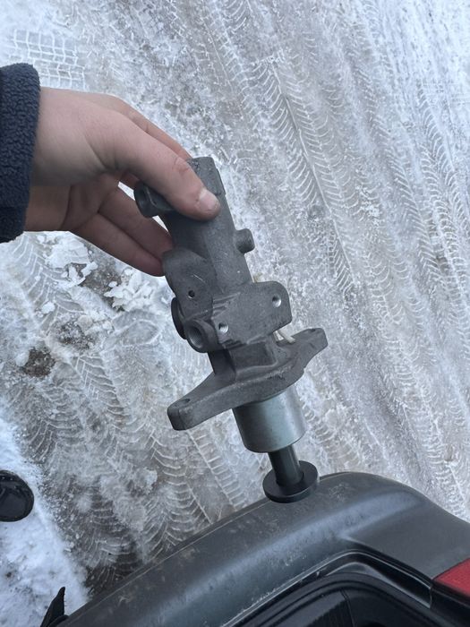 Abs и спирачна помпа VW Touran