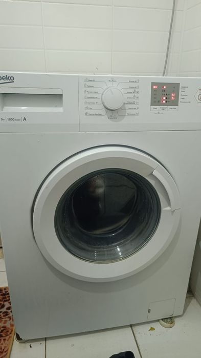 Продам стиральную машину автомат