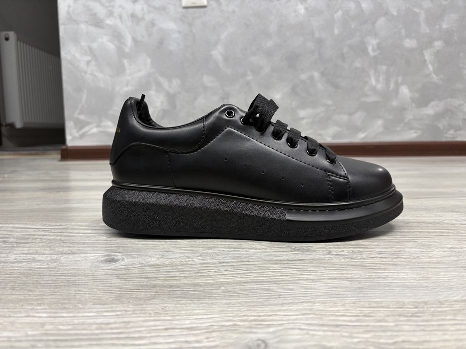Pantofi Alexander McQueen