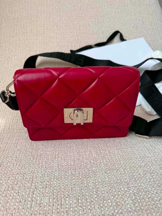 Чанта на Furla от естествена кожа модел FURLA 1927 SOFT MINI CROSSBODY