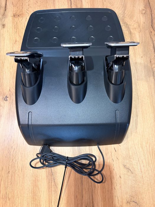 Volan Logitech G923 + Pedale - Full Box, Garanție până în Dec 2026