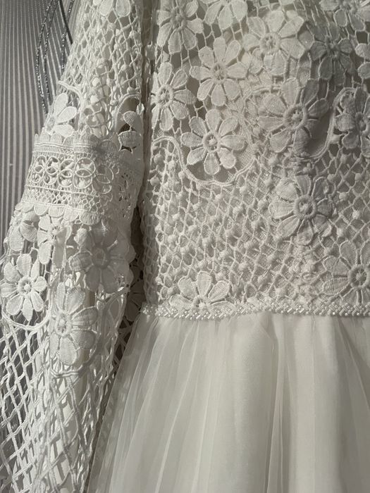 Продам свадебное платье и аксессуары