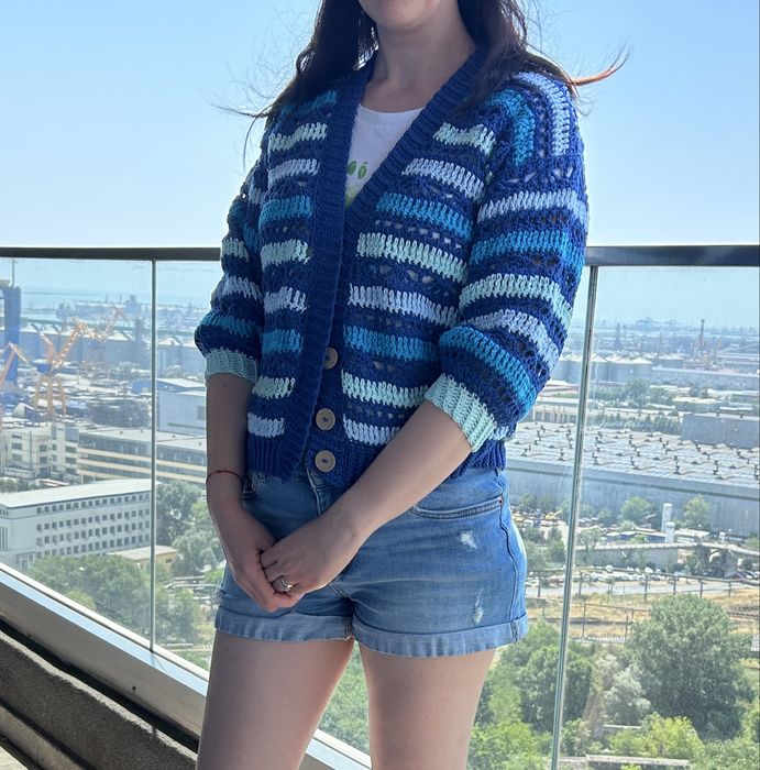 Cardigan crosetat manual albastru