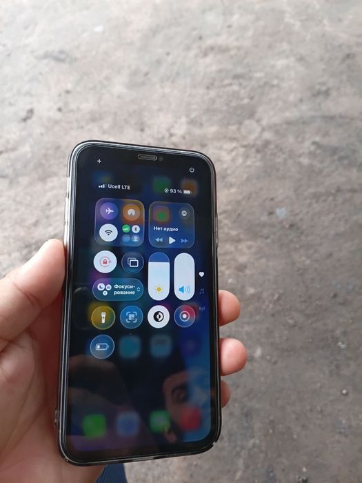 Iphone 11 bor sotiladi