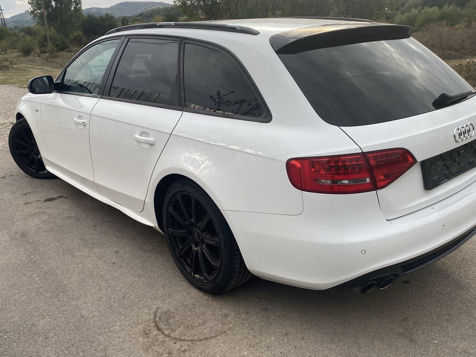 Audi A4 B8 2.0TDI S line на ЧАСТИ Ауди