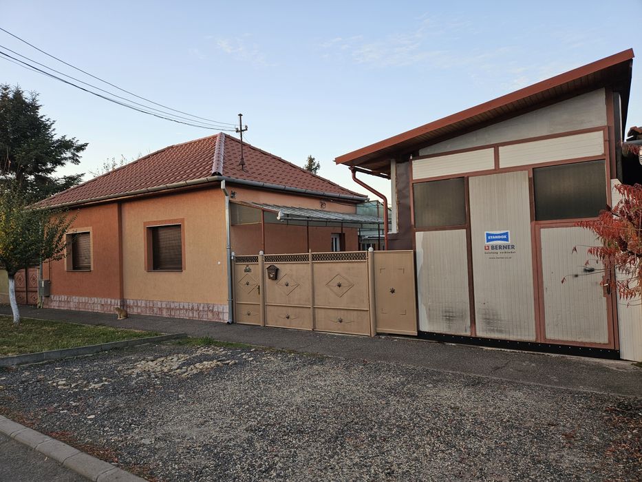 Casa de vanzare in Sânnicolau Mic