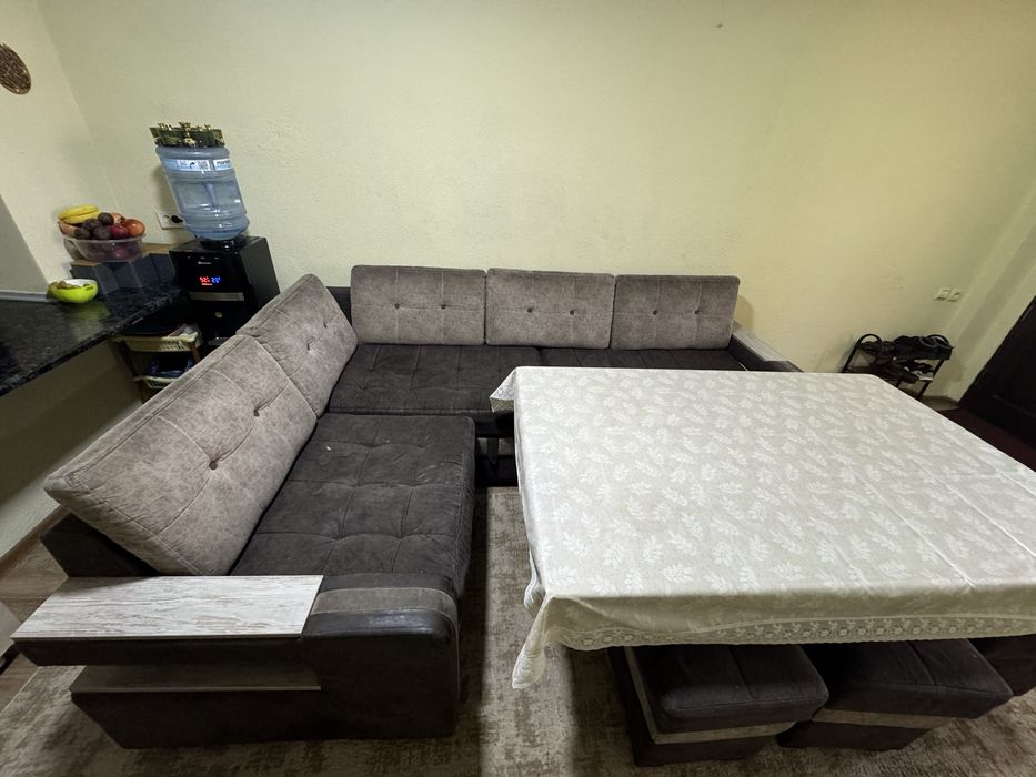 Угловой диван