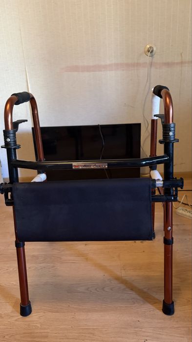 Продам ходунки. Не пользовались! 8000тг