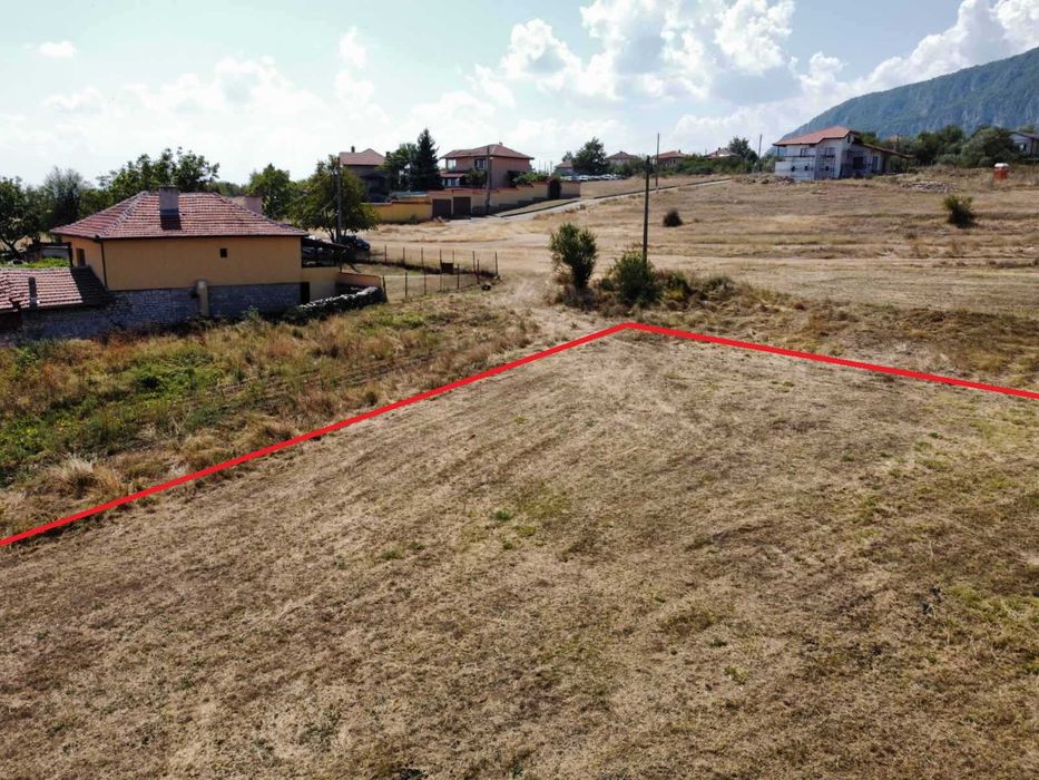 Продава се Парцел в с. Челопек, Област Враца - 2064 кв.м за 24 €/кв.м - Снимка #3