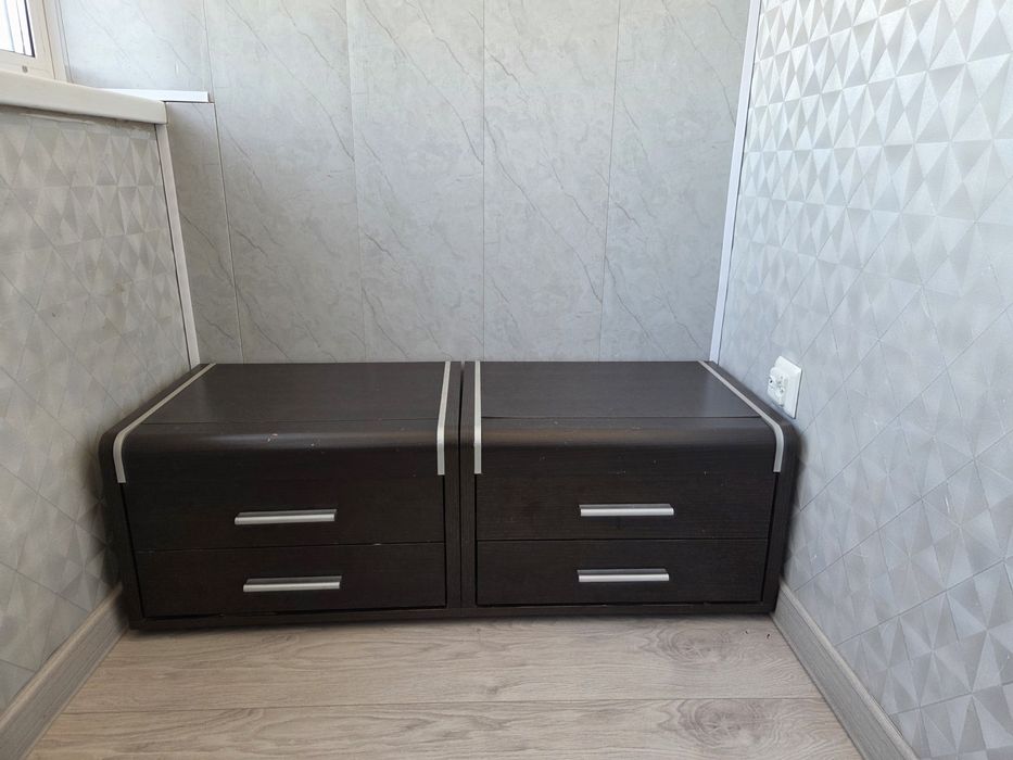 Продам спальный гарнитур