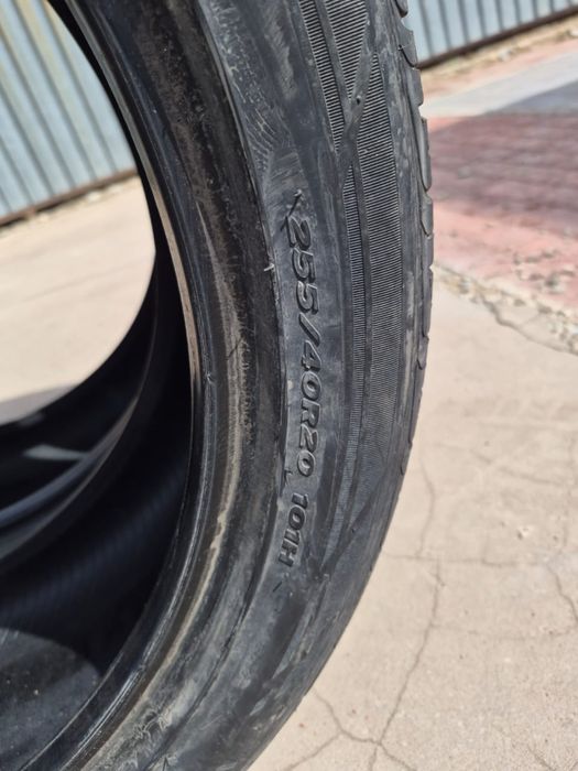 Шины Hankook 255/40 R20 4штуки