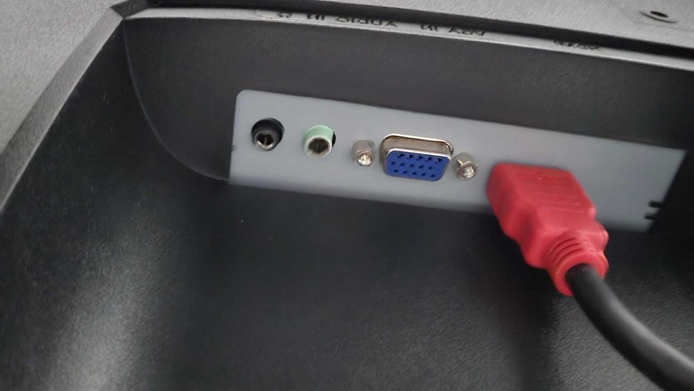 Монитор Acer K243Y - 24" Full HD IPS