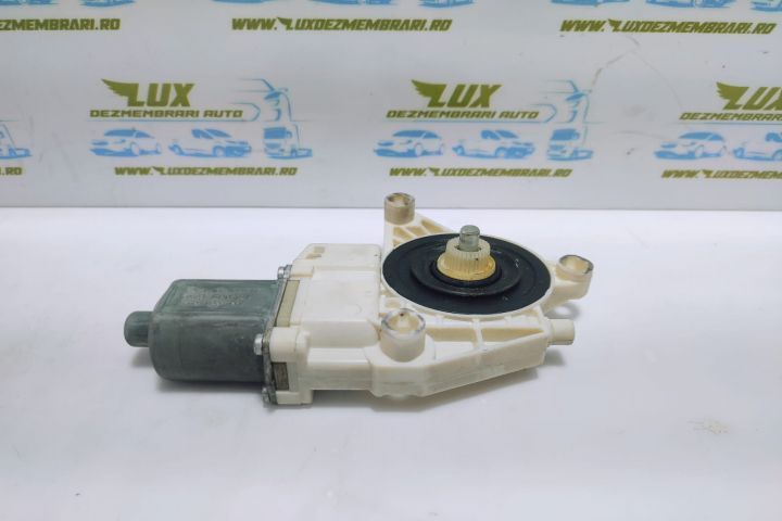 Motoras geam stanga spate 0130822505 Mercedes-Benz C-Class W204/S204  [din 2007 pana  2012] seria