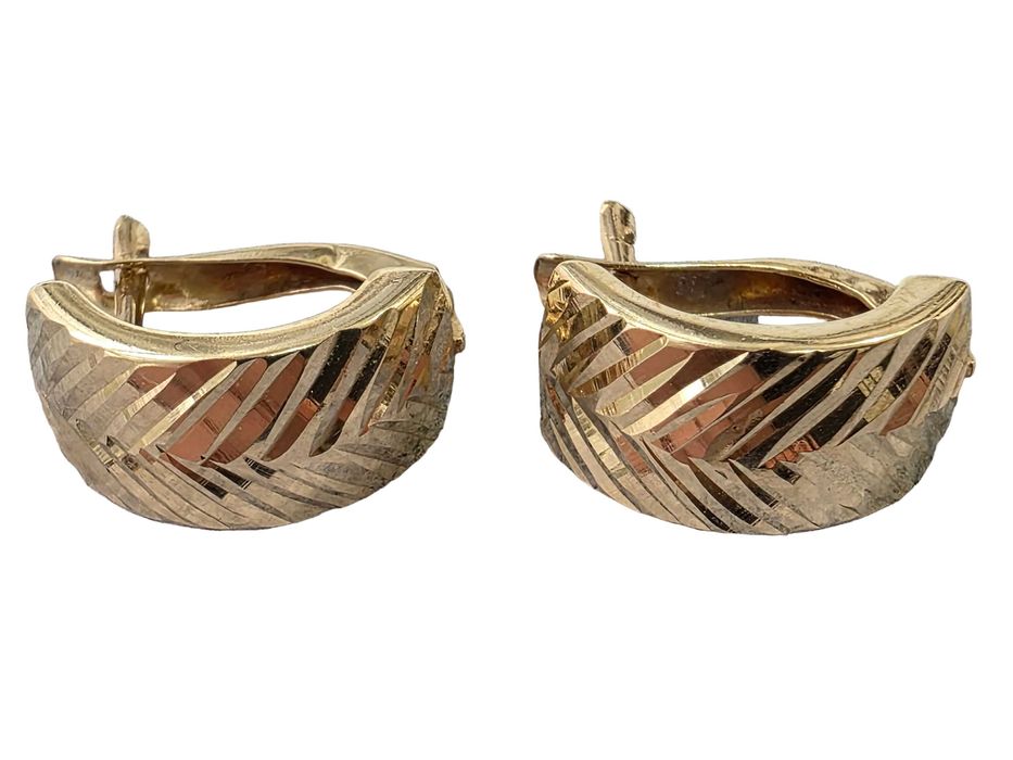 Cercei damă din aur 14K, 1,96 g, design texturat elegant cu linii diagonale, stil modern și rafinat