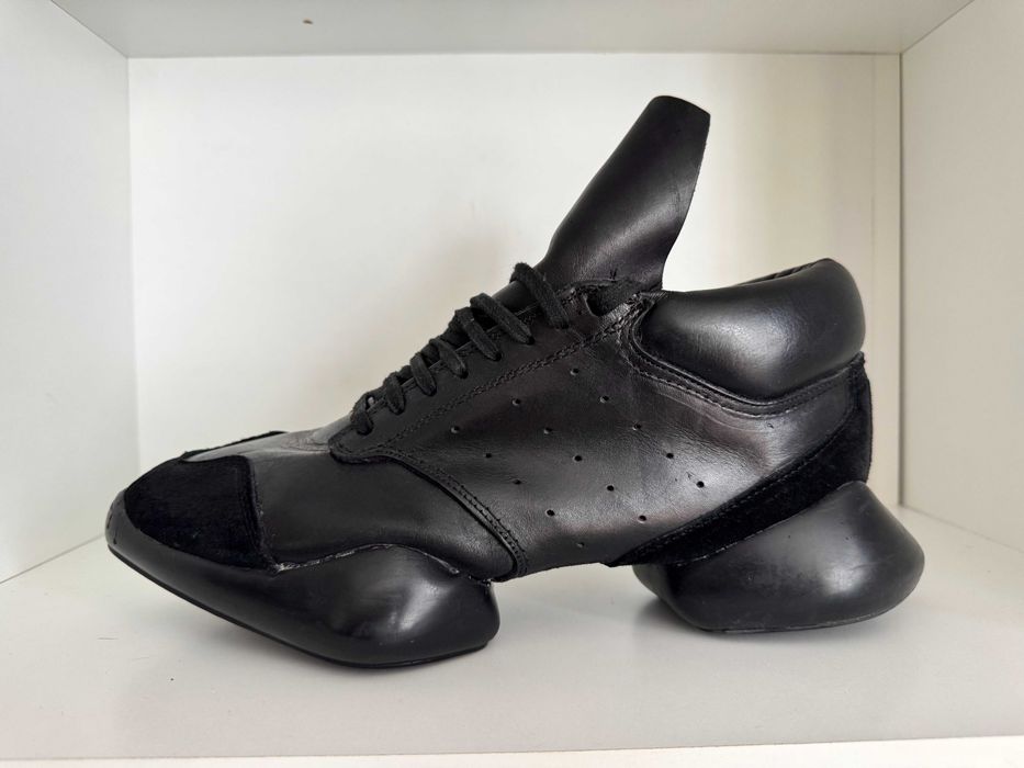 Rick Owens x Adidas SS14 "Vicious" RO Runner (STYLE) – Piele Naturală Neagră – Mărimea 44-45 – Ocazie unică, preț redus – 250 RON