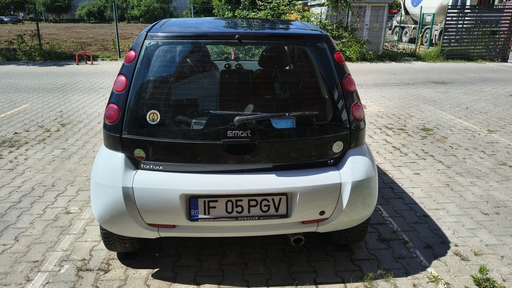 Vând Smart Forfour