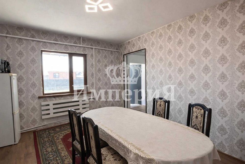 продается 5 ком дом в Востоке Айдана Империя
