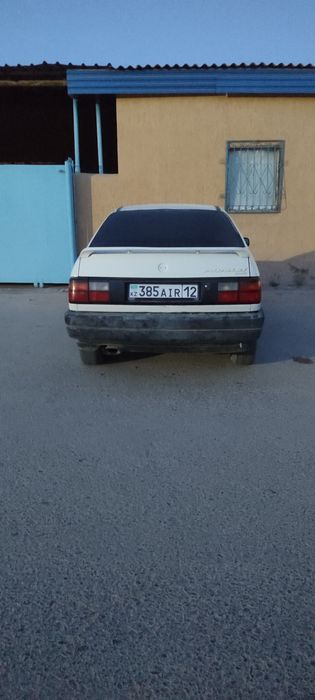 Пассат б 3 седан