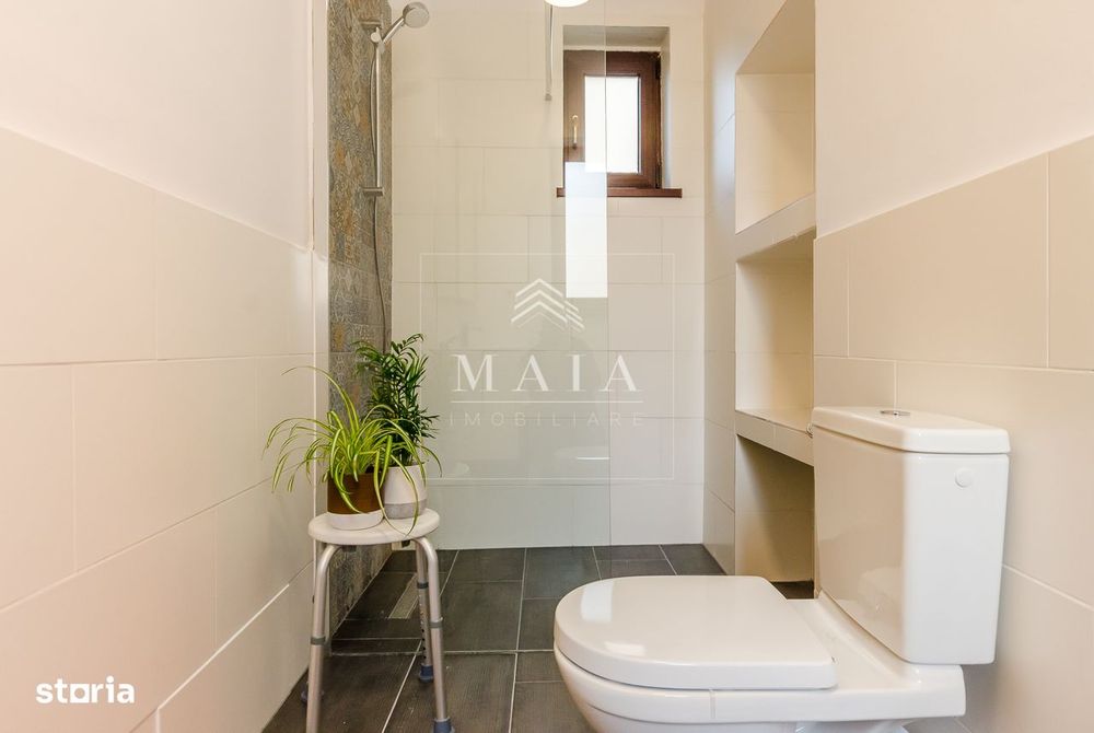 Apartament 3 camere, imobil tip vila, zona centrala, cu garaj