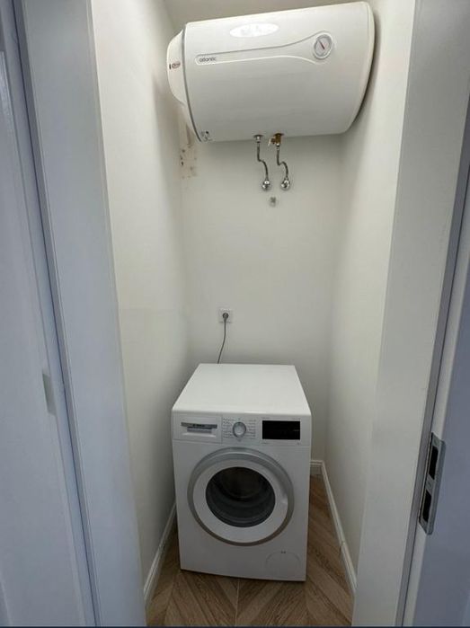 Дава се под наем Тристаен апартамент в София, Витоша - 91 кв.м за 1250 € - Снимка #9