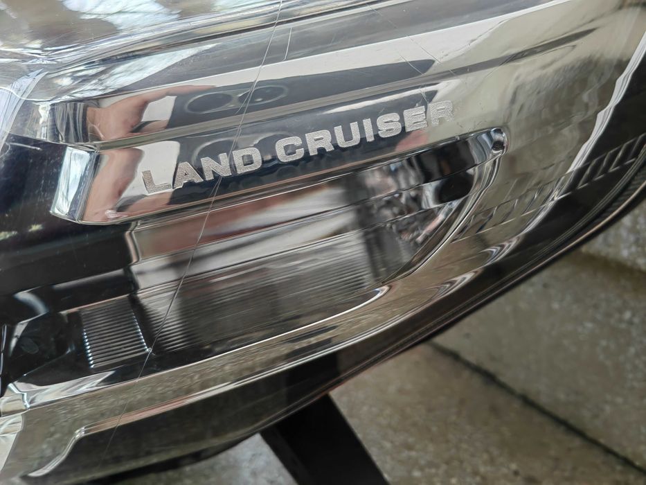 Фар Toyota Land Cruiser LED Ляв / Фар Cruiser Оригинален