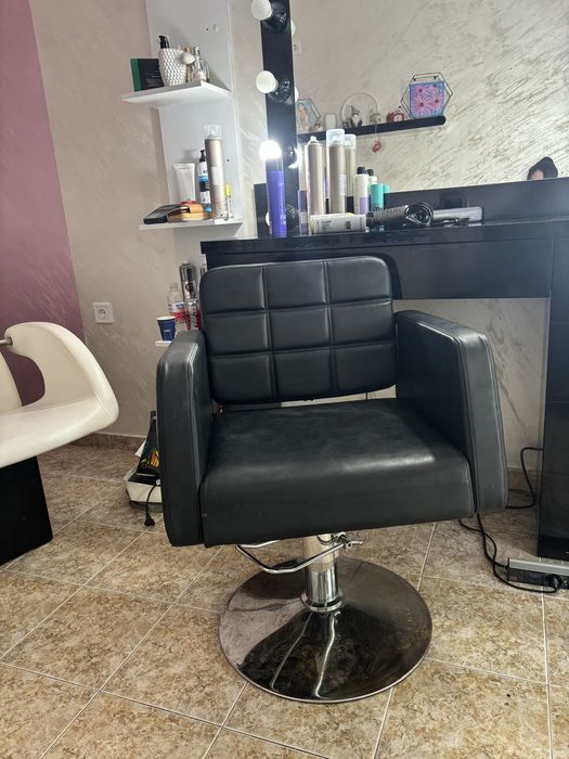 Обурудване за фризьорски салон