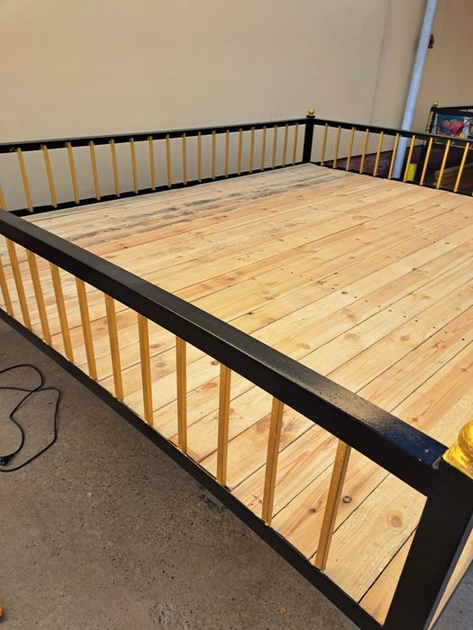 Kat, kravat sotiladi