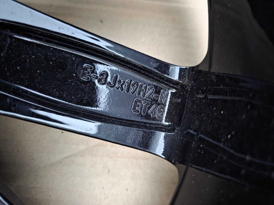 Джанти 19 - Audi Q4 e-tron -