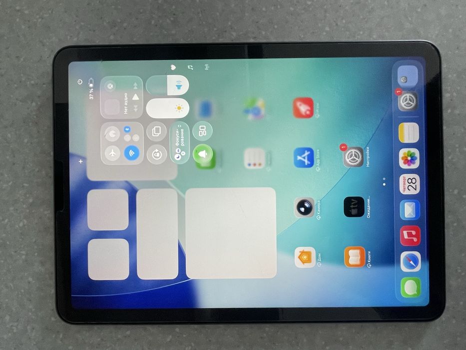 Продаю Ipad air 5 M1