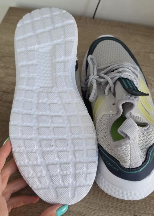 Маратонки унисекс Adidas