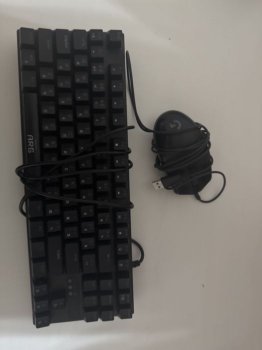 Продам мышку с клавиатурой