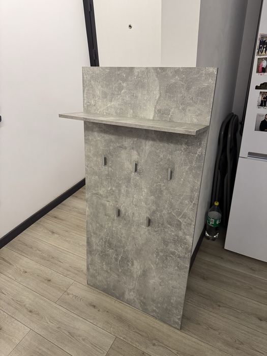 Cuier de perete stil ciment/beton