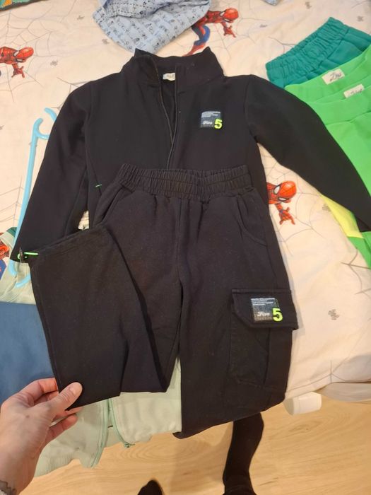 Лот за МОМЧЕ , 110 размер , супер запазени