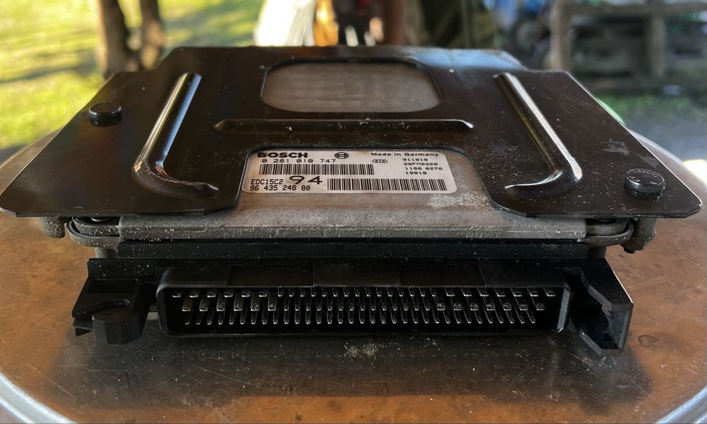 Компютър Peugeot 307 2.0hdi 90 hp + 1 бр Ключ