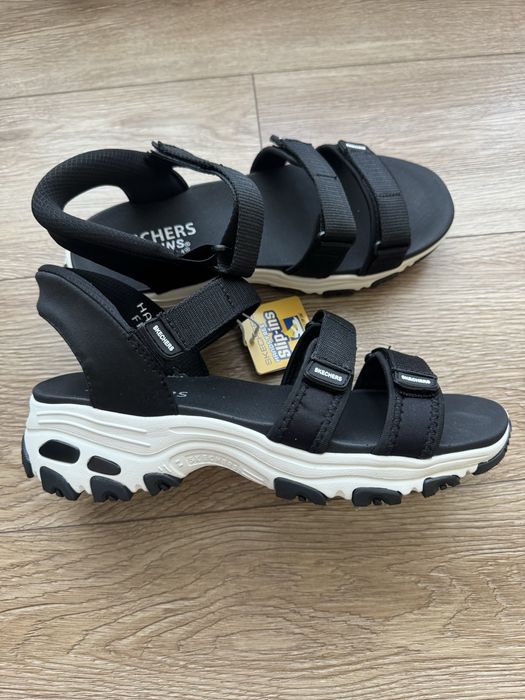 Женские сандали Skechers