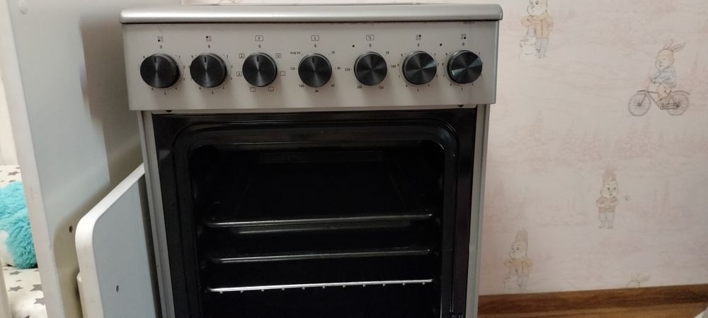Продам плиту . В отличном состоянии.