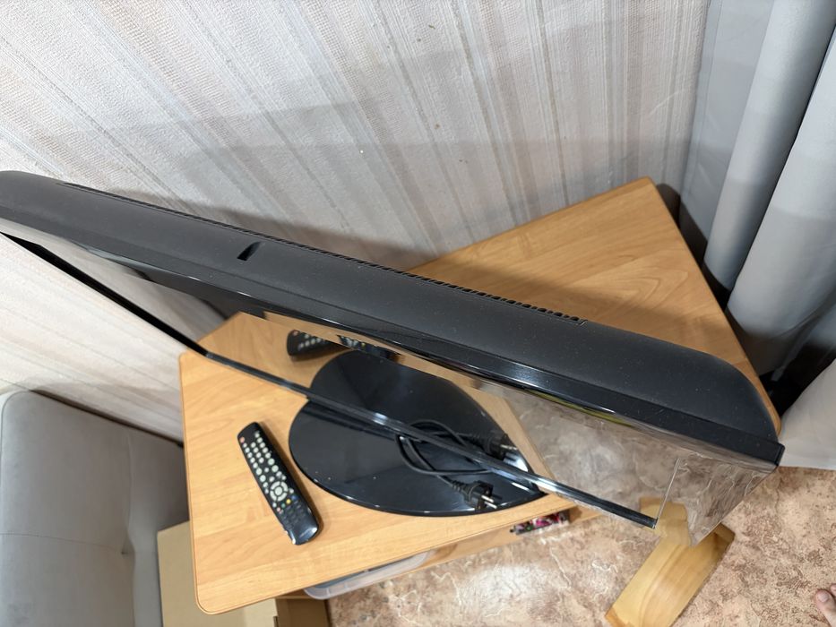 Продам телевизор Самсунг